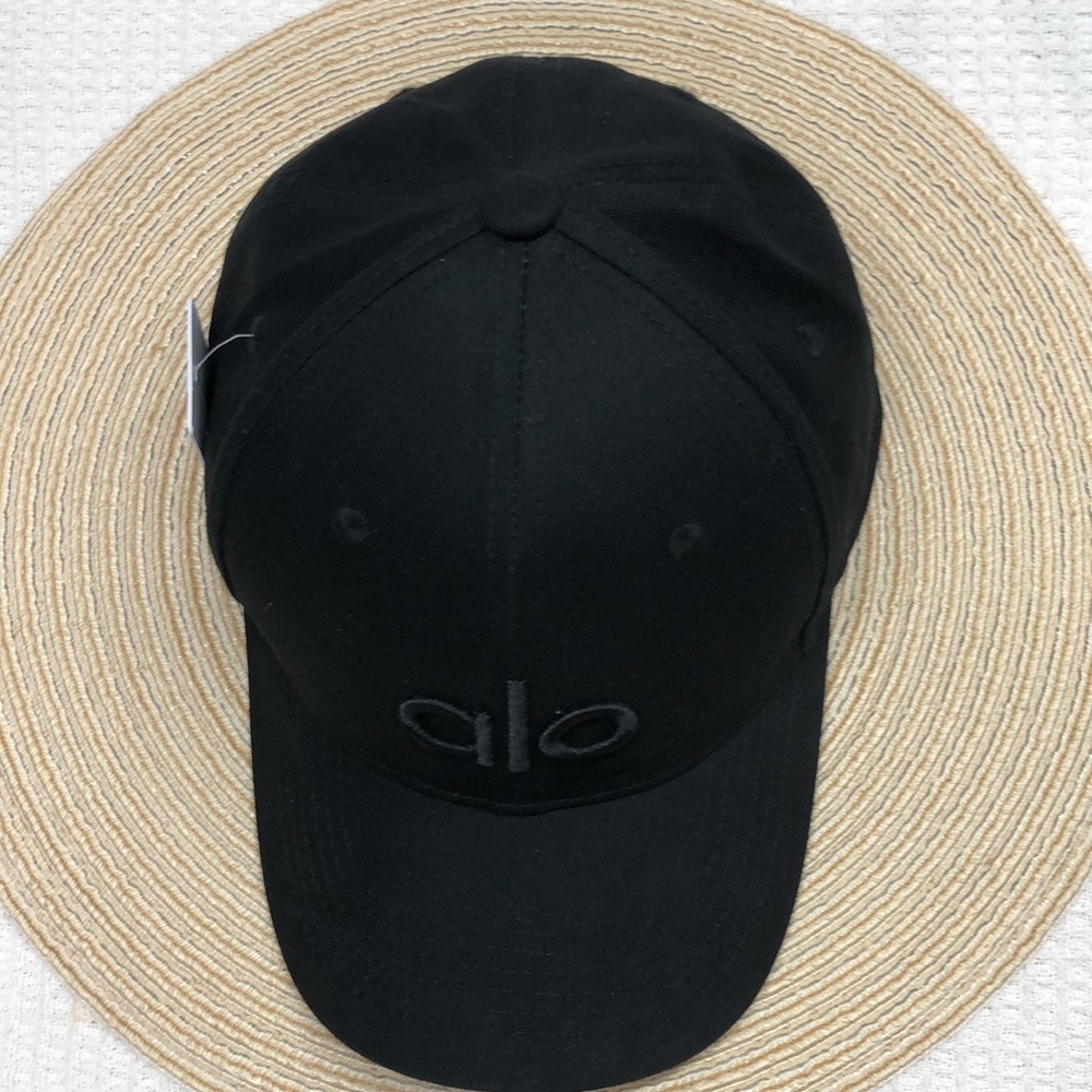 ALO Yoga Off-Duty Cap - Picture 4 of 6